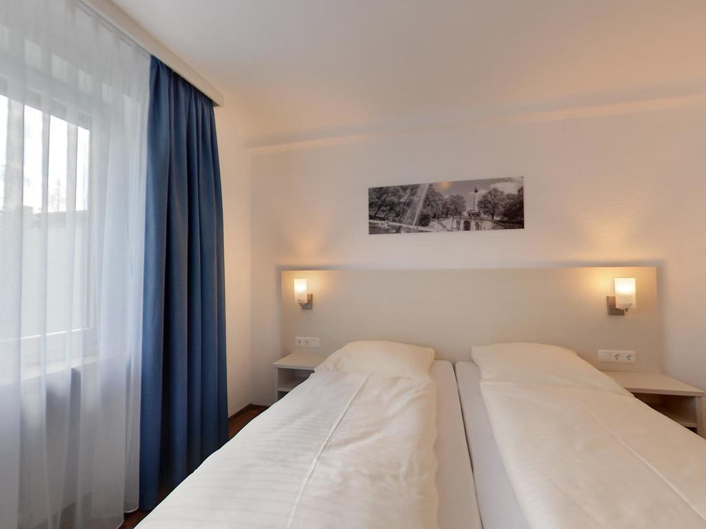 Hotel Olympia Мюнхен Экстерьер фото