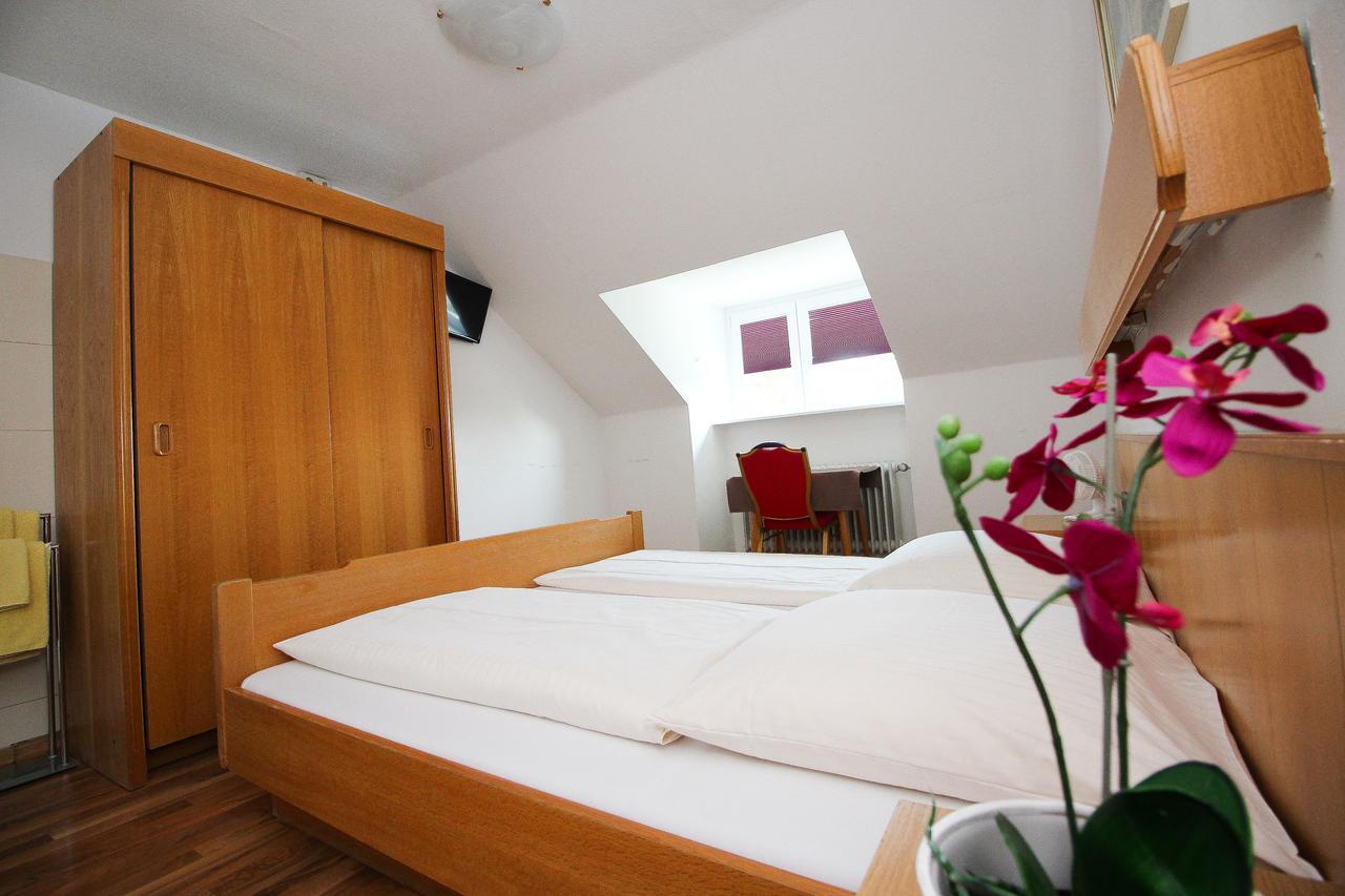 Hotel Olympia Мюнхен Экстерьер фото
